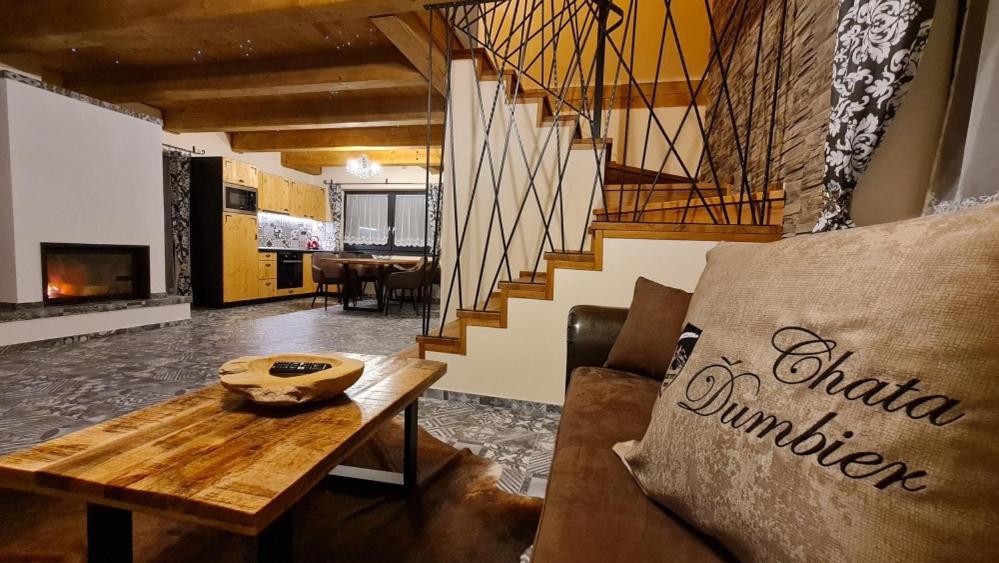 Chata Dumbier บิสตรา ภายนอก รูปภาพ